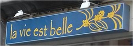 Mons-enseigne-la-vie-est-belle